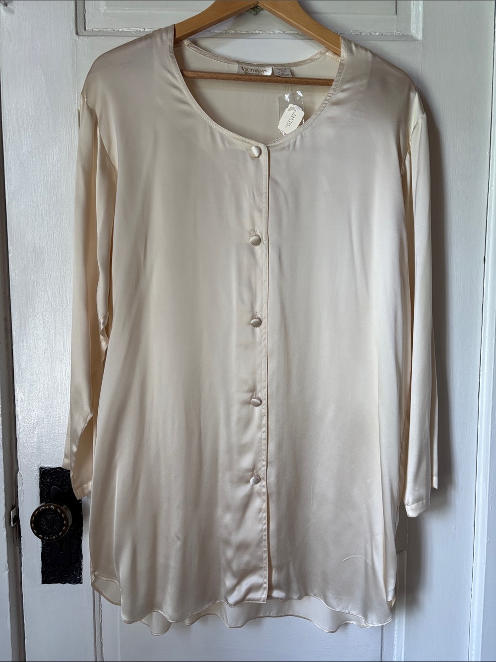 VICTORIA’S SECRET VINTAGE GOLD LABEL SILK NIGHTGOWN